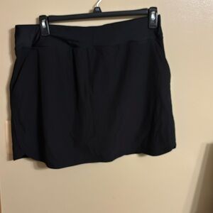 Lands End Swim skirt with built in shorts